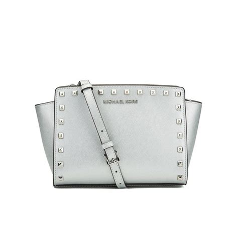 silver michael kors selma raspberry crossbody bag|Michael Kors silver crossbody bag.